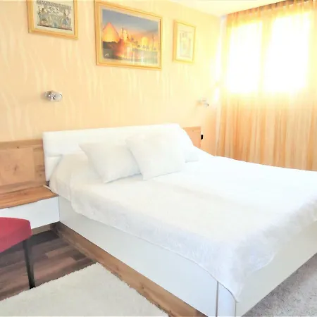Apartman Mirna * سبليت